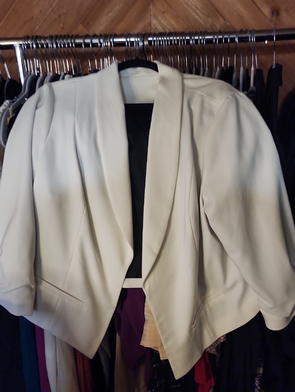 NL white bolero blazer